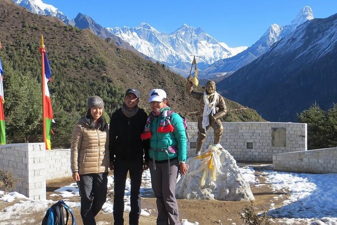 Everest Base Camp Trek - 15 Days - Kala Patthar sunrise and the Pheriche aid post: safety meets awe