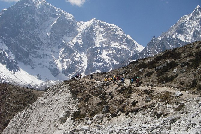 Everest Base Camp Trek 16 Days - Icefall drama without the hype: how to enjoy the Everest zone safely