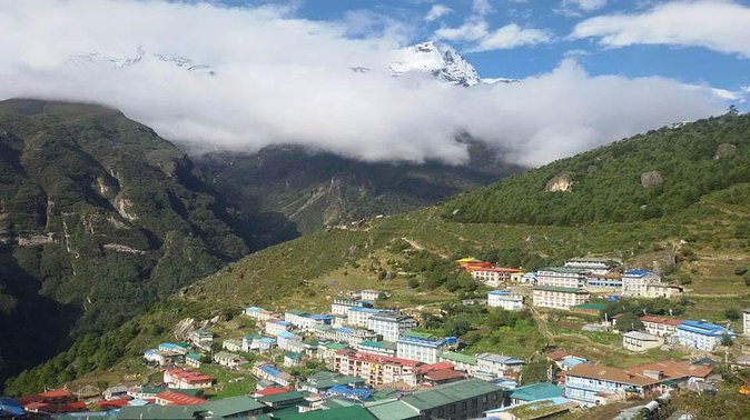 Everest Base Camp Trek - Entering the Everest Base Camp story: more than a checklist
