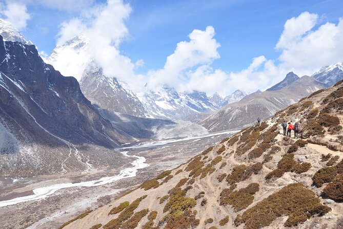 Everest Base Camp trek in 14 days - Tengboche to Dingboche: Monastery Views and Glacier Valley Walking