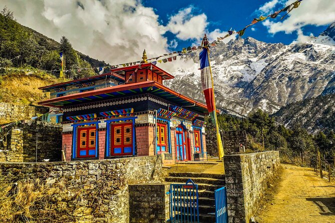 Everest Base Camp trek in 14 days - Lobuche and Gorakshep: The Route Gets Thin and Tough