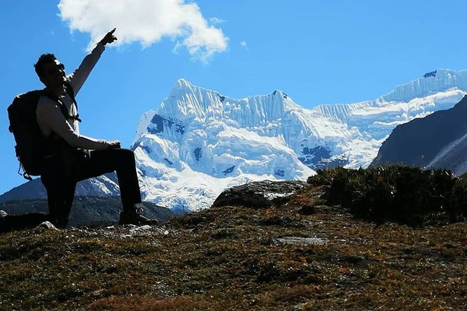 Everest Base Camp Trekking-14 nights/15 Days - Accommodation, guide leadership, and porter support: the human part