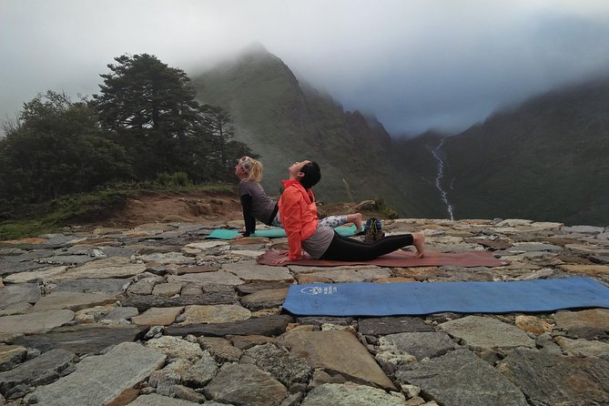 Everest Base Camp Yoga Trek - 15 Days - Higher Khumbu: Tengboche, Dingboche, and the slow growth of Everest