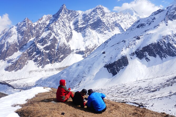 Experience the Thrill of a Lifetime:12-Days Manaslu Circuit trek - Day-by-day hike: from Budhi Gandaki rivers to the pass basecamp