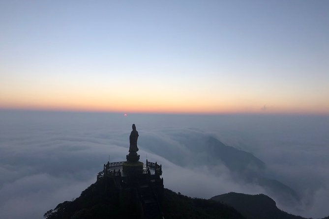 Exploring Fansipan: A 2-Day, 1-Night Trekking Adventure - Overnight on Fansipan: Dinner, Rest, and Getting Your Head Right