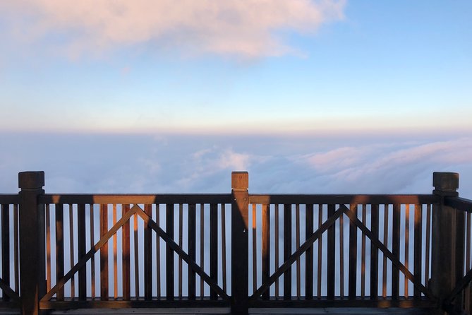 Exploring Fansipan: A 2-Day, 1-Night Trekking Adventure - Season Picks: When Fansipan Looks Like a Different World