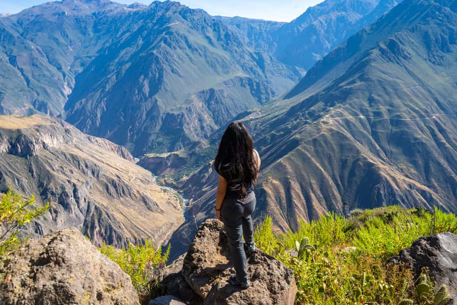 From Arequipa: 2-Day Colca Canyon Trekking Tour - Day one’s final push to Sangalle Oasis