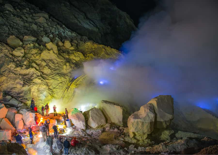 From Bali: Private Mount Ijen Crater Volcano Midnight Trek - Comfort and safety: who should skip this hike