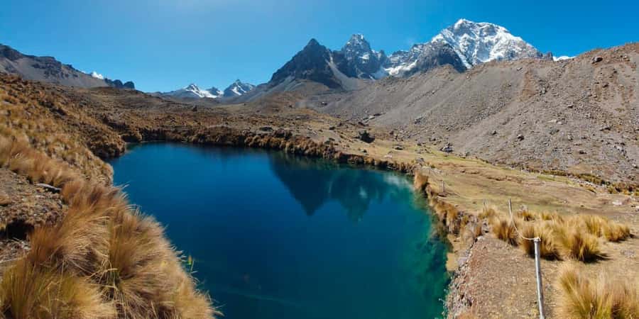 From Cusco: 7 Lakes Ausangate Trek with Breakfast and Lunch - First views of Ausangate before the hike really starts