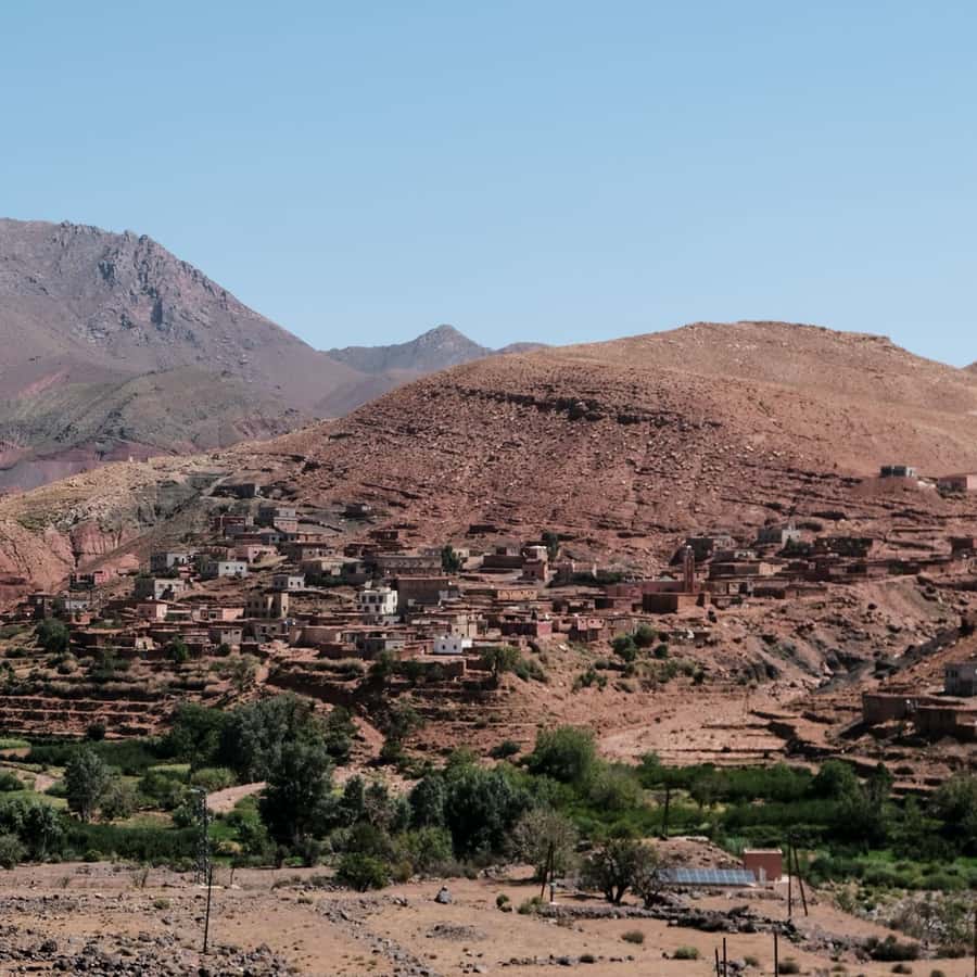 From Fes: 3 Day Magical Desert Camel Trek To Marrakech - Value Check: What’s Included (and What You’ll Handle Yourself)