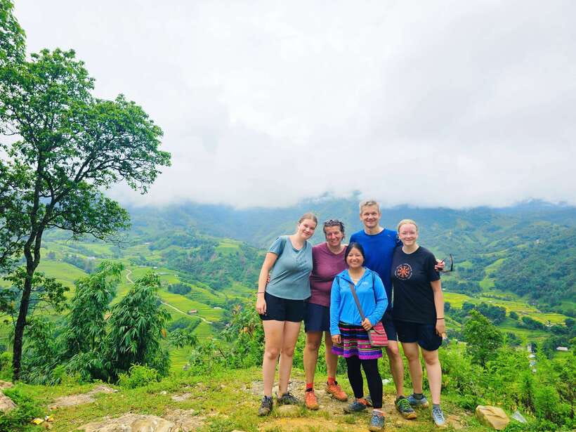 From Hanoi: 2-Day Sapa Trek Tour - Luxury Limousine Transfer - Hanoi Pickup and the Lao Cai Stop: A Calm Start