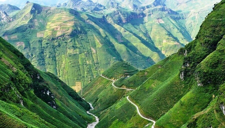 From Hanoi: 3-Day Sapa Trekking with Limousine Transfer - Day 3: A Flexible Morning in Sapa Town or a Fansipan Detour