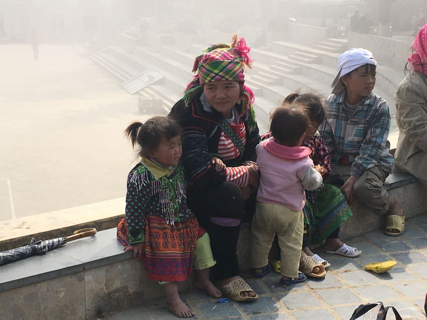 From Hanoi: 3-Day Sapa Trekking with Limousine Transfer - People, Food, and Village Visits With H’Mong, Red Dzao, and Tay