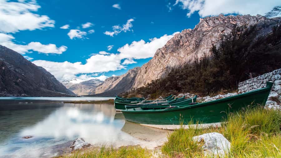 From Huaraz: Lake 69 Trek Day Tour - White Mountain Range - From Huaraz to Llanganuco: why the drive is part of the experience