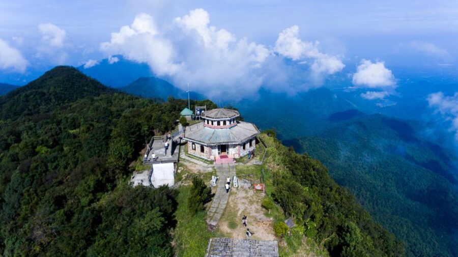From Hue/Da Nang/Hoi An: Bach Ma National Park Trekking Tour - Getting to Bach Ma: early pickup from Hue, Da Nang, and Hoi An