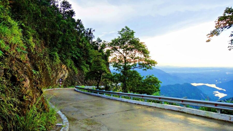 From Hue/Da Nang/Hoi An: Bach Ma National Park Trekking Tour - The practical reality: timing, pacing, and route choice