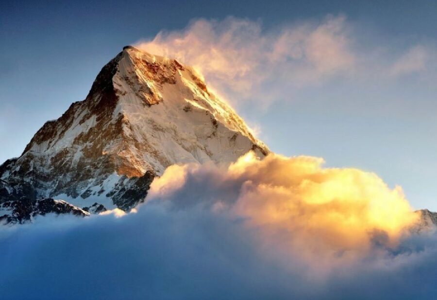 From Pokhara: 5-Day Annapurna Basecamp Trek with Hot Springs - Food, tea houses, and what your nights really look like
