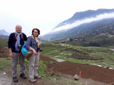 From Sa Pa: 5-Hour Muong Hoa Valley Trek and Ethnic Tribes - Getting To Y Linh Ho: Black Hmong Market And Daily Rhythm