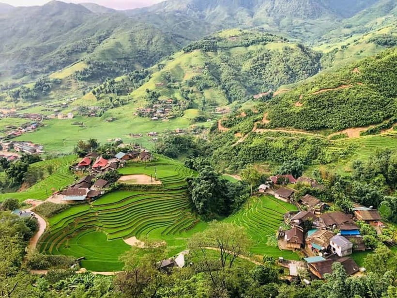 From Sapa : 1 Day Amazing Sapa Trek To Terrace rice field - Small group pace: why it feels human