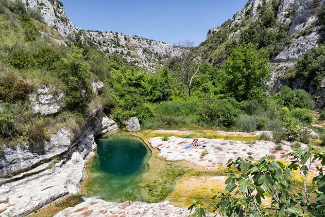 From Syracuse: Trekking Cavagrande - Who should book Trekking Cavagrande from Syracuse?