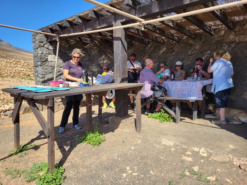 Fuerteventura: Guided Trekking Tour with Island Goats - Local Snack After the Trek: Goat Cheese and Tomatoes