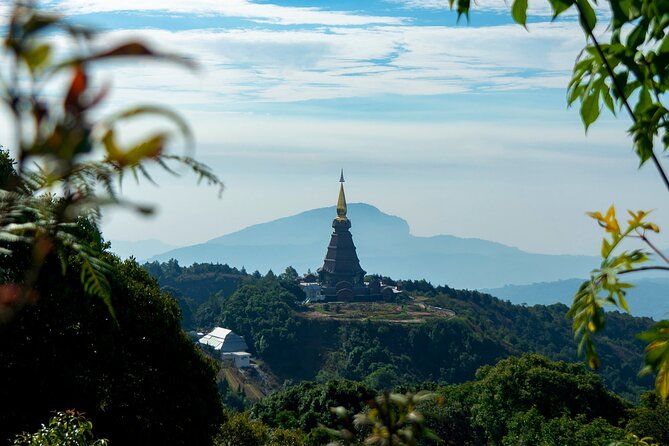 Full-Day Doi Inthanon National Park Tour with Trek and Pagodas - Doi Inthanon Summit: Quick Access to Thailand’s Highest Point