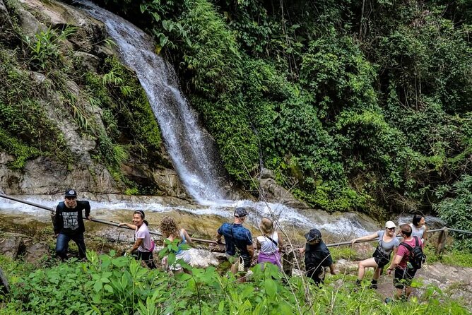Full-Day Trekking and Sightseeing Tour in Mae Kampong - Key things to know before you go