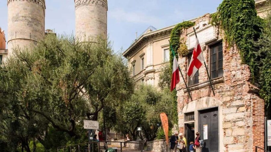 Genoa: Columbus Trail Urban Trekking with Wine & Local Tastings - Why this Genoa walk feels local (and not like a checklist)