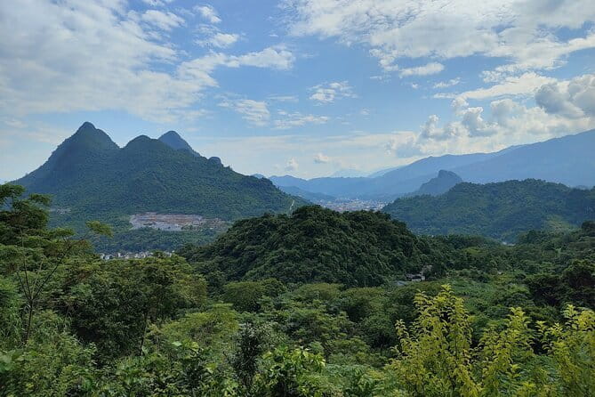 Ha Giang Loop Trekking Full Day Tour - Stop for lunch and the rhythm of a long day