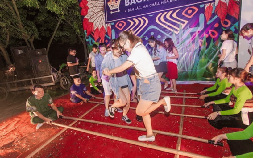 Ha Noi - Mai Chau - Pu Luong 2 Days 1 Night Trekking Tour - Price and Comfort: Is $102 a Good Deal?