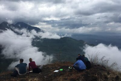 Half day trekking (munnar valley Trekking & Tours ) - The climb from 1530m to the 2000m tea viewpoint