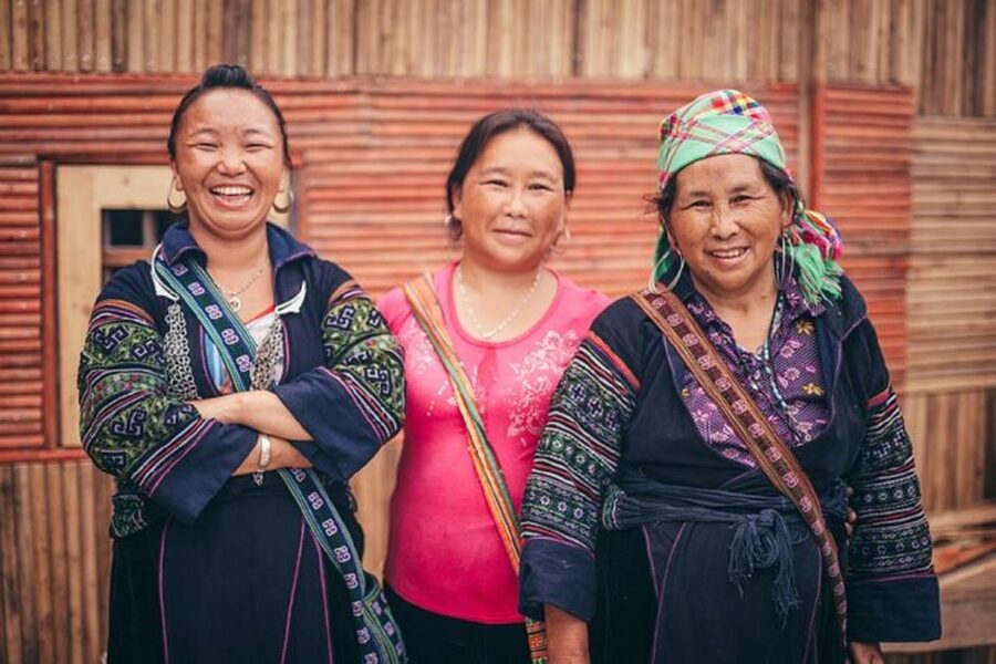 Hanoi: 2-Day Sa Pa Guided Village & Homestay Trekking Tour - Homestay with a Zay family: peace, basics, and family time
