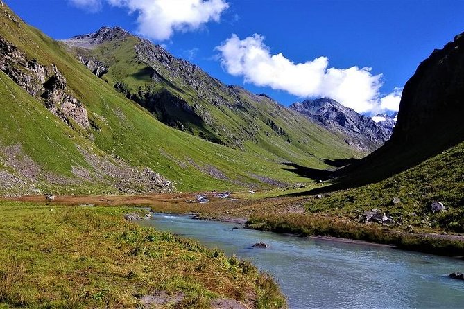 Har Ki dun Trek by Himalaya Shelter - Fitness, altitude, and cold realities: what you should be ready for