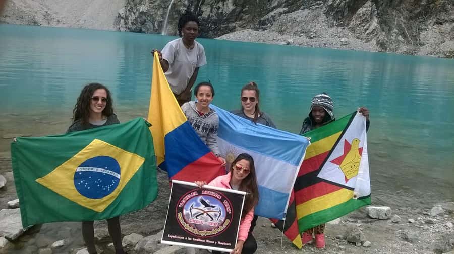 Huaraz: 3-hour Trek to Laguna 69 with Optional Lunch - Leaving Huaraz at 5:00 AM: why the early start matters