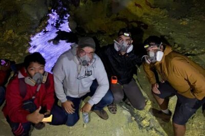Ijen Blue Fire Trekking - Walking Into the Crater: What the Midnight Jungle Hike Feels Like