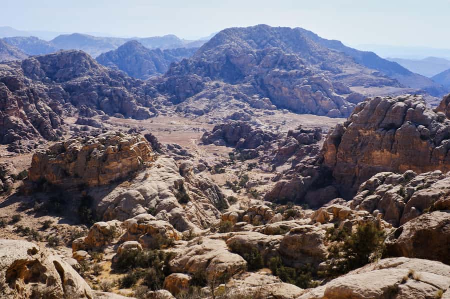 Jordan Trail: Dana to Petra 4-Day Trekking Tour - Petra’s back door: Little Petra arrival and the first Nabataean view