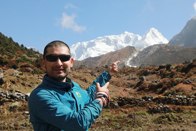 Kanchenjunga South Base Camp Trek - 13 Days - Day 6: The relentless climb, plus a movie-like Spanish moss forest