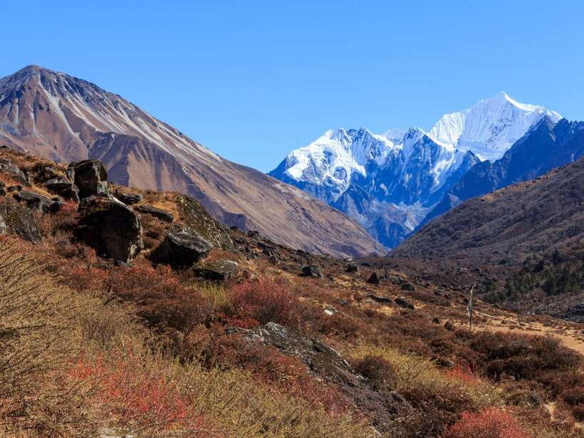 Kathmandu: 6 Days Langtang Valley Trek with Kyanjin Ri - Day 1 to Day 3: Pahiro, Ghoda Tabela, and the climb to Kyanjin Gompa