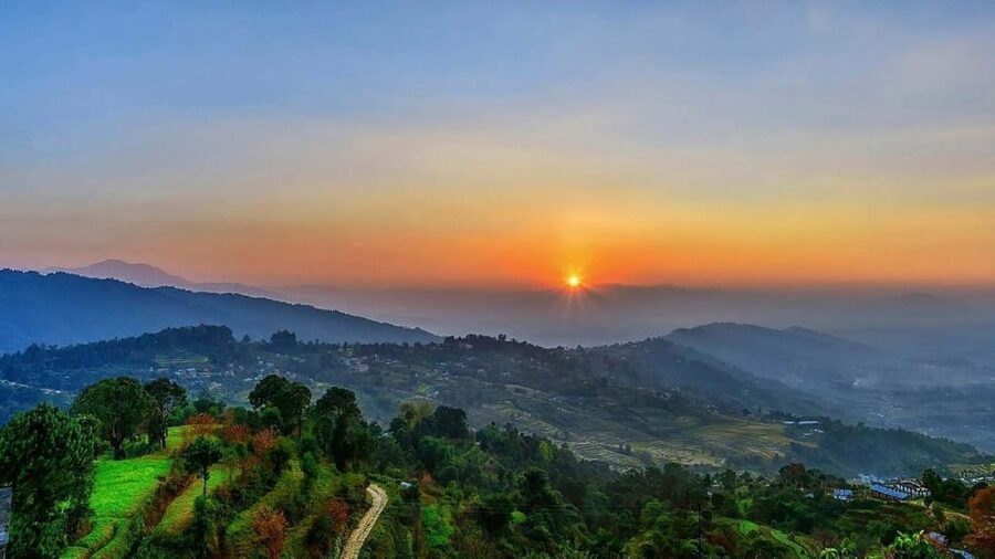 Kathmandu: Chisapani Nagarkot 3-Days 2-Nights Trek - Why this trek feels safer than high-altitude Nepal hikes