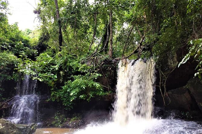 Kbal Spean Trekking Tour with Banteay Srei and Landmine Museum - Transport and comfort: why private vehicle time matters here