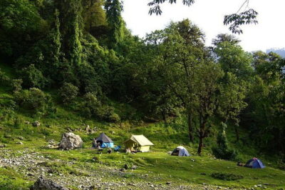 Kuari Pass Trek- 8 Days - Day 1: Rishikesh to Ghat, then up to Chefna for an easy landing