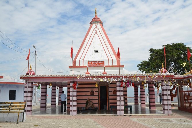 Kunjapuri Temple Sunrise Trek With Professional Guide - The drive and the ride comfort: air-conditioned, but road curves are real