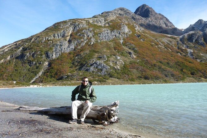 Laguna Esmeralda Trekking Adventure with Lunch - Wildlife-First Walking: What You Might Spot and How the Guide Helps