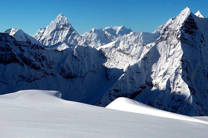 Langtang Valley Trek – 11 DAYS - Price and logistics: what $1,399 buys you (and where to expect extra costs)