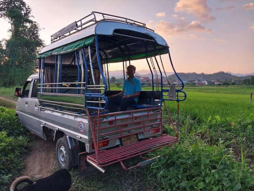 Luang Prabang Trekking LongLao to Kuang si falls full day - Lunch and Pace: how the 8 hours actually play out