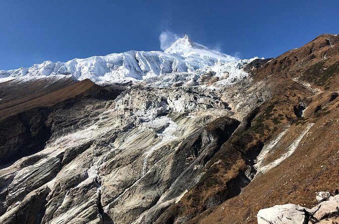 Manaslu Circuit Trek 13 Days - Lodges, meals, and porters: what you should budget for