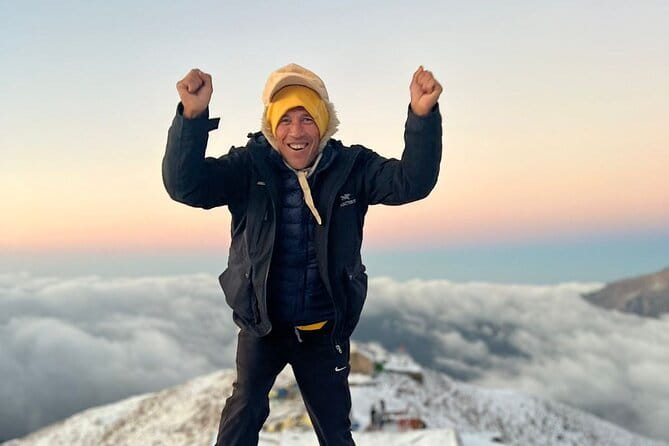 Mardi Himal Trek -5 Day Short Trek From Pokhara - Guides and safety: where small help makes a big difference