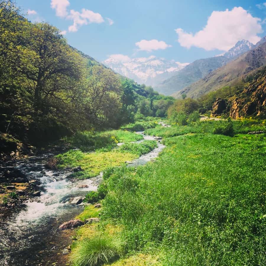 Marrakech: Guided 2-Day Trek to Imlil and Imnan Valleys - Day 2: Imnane Valley, Berber Villages, and Tizi n’Aguersioual