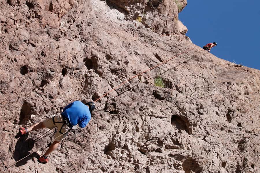 Mendoza: Trekking, Abseiling and Zipline - Who should book this and who should skip