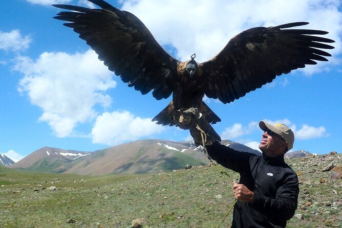 Mongolia Nomad Trek • On-Foot & Horseback ~ 15 Day - Ulaanbaatar warm-up: Tuushin hotel and a national theater night